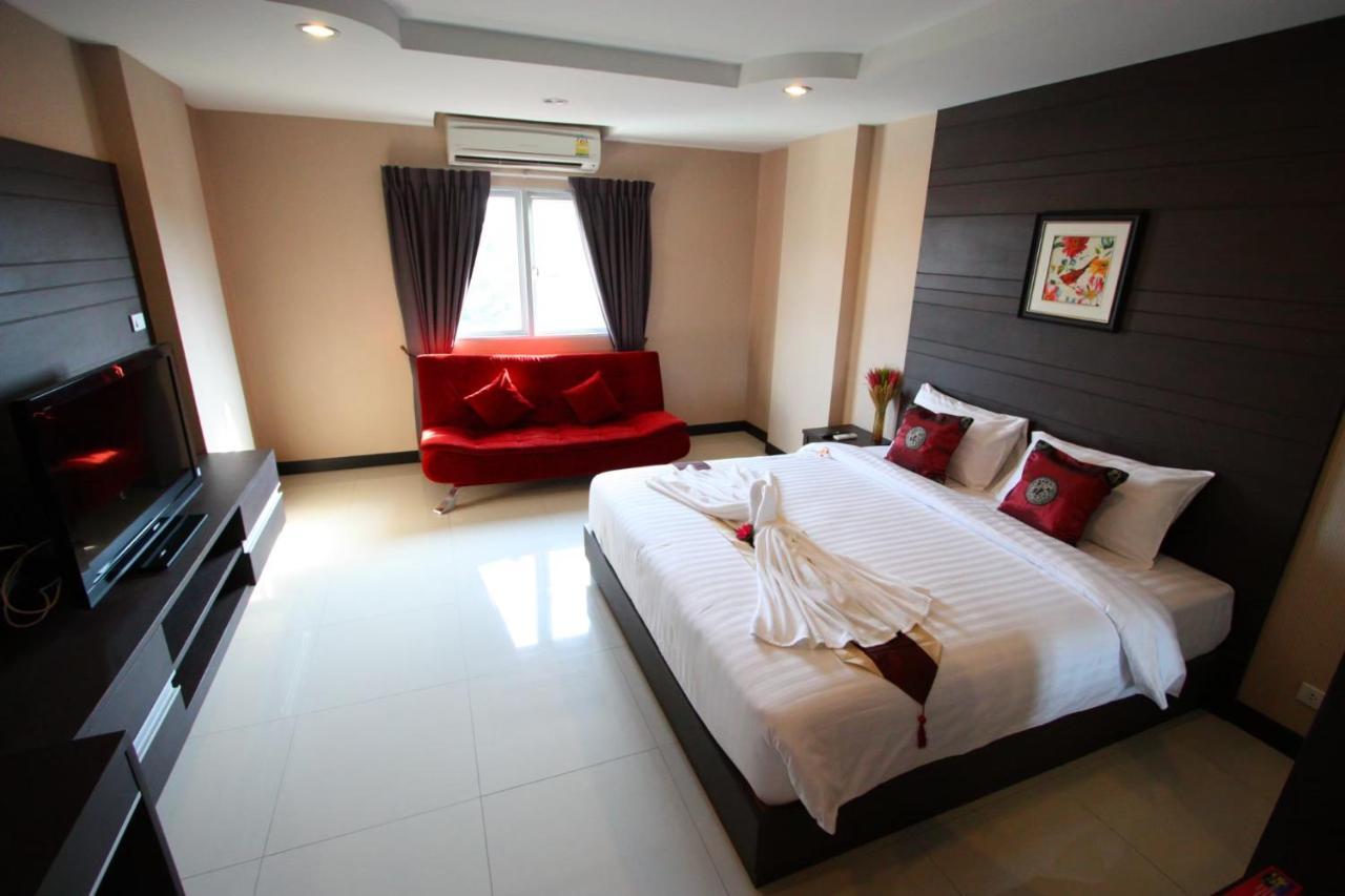 Valhalla Pattaya Hotel Jomtien Beach Esterno foto