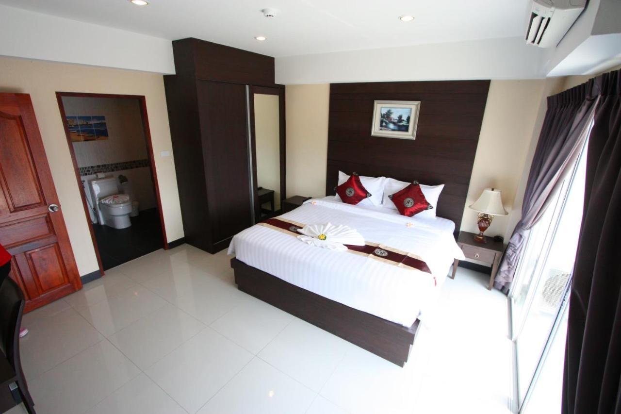 Valhalla Pattaya Hotel Jomtien Beach Esterno foto